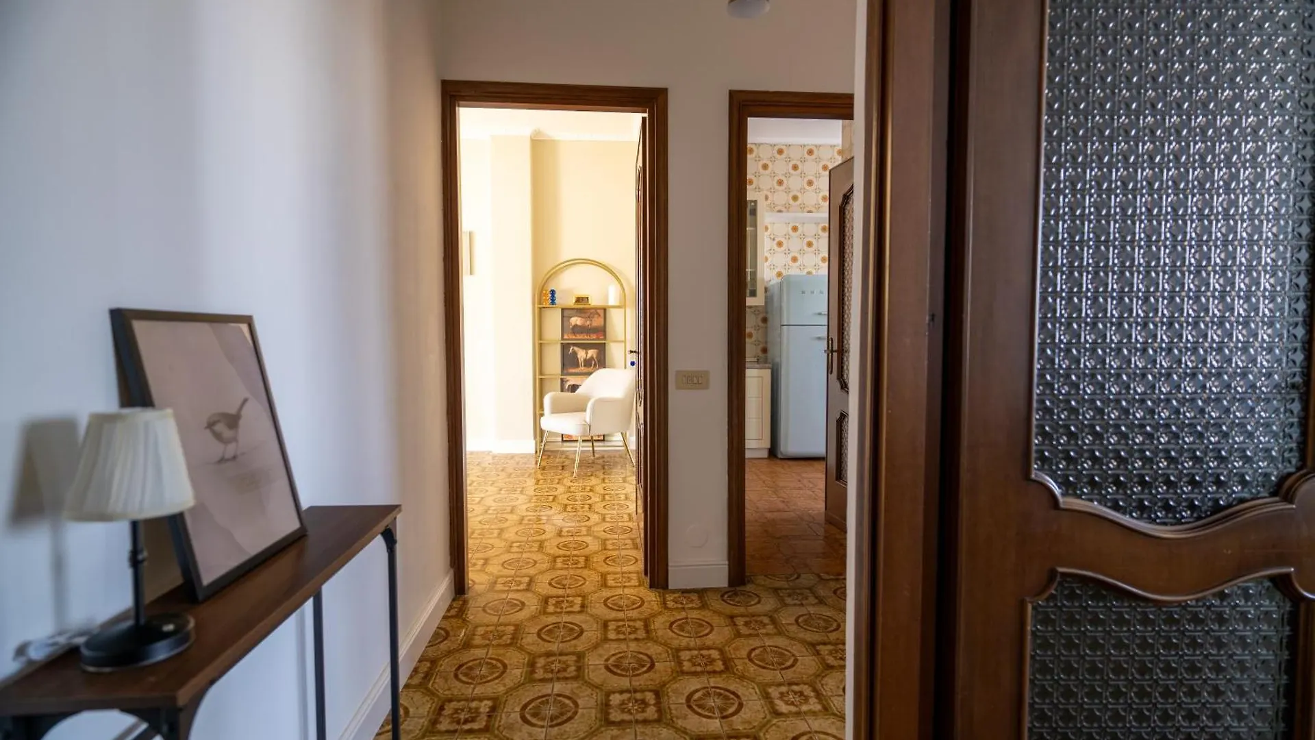 Apartment The English Flat - Rozzano, Milano
